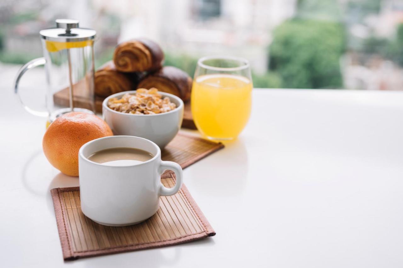 Hotel Elefantino Grey - Free Breakfast & Brunch Until 13-00 - Vicinissimi A Mirabilandia Milano Marittima Bagian luar foto