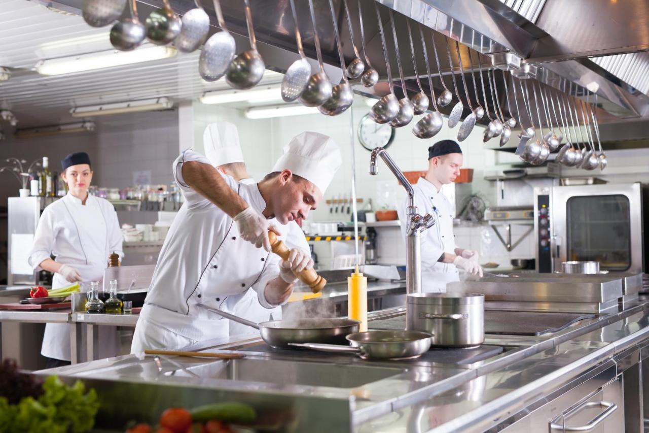 Hotel Elefantino Grey - Free Breakfast & Brunch Until 13-00 - Vicinissimi A Mirabilandia Milano Marittima Bagian luar foto