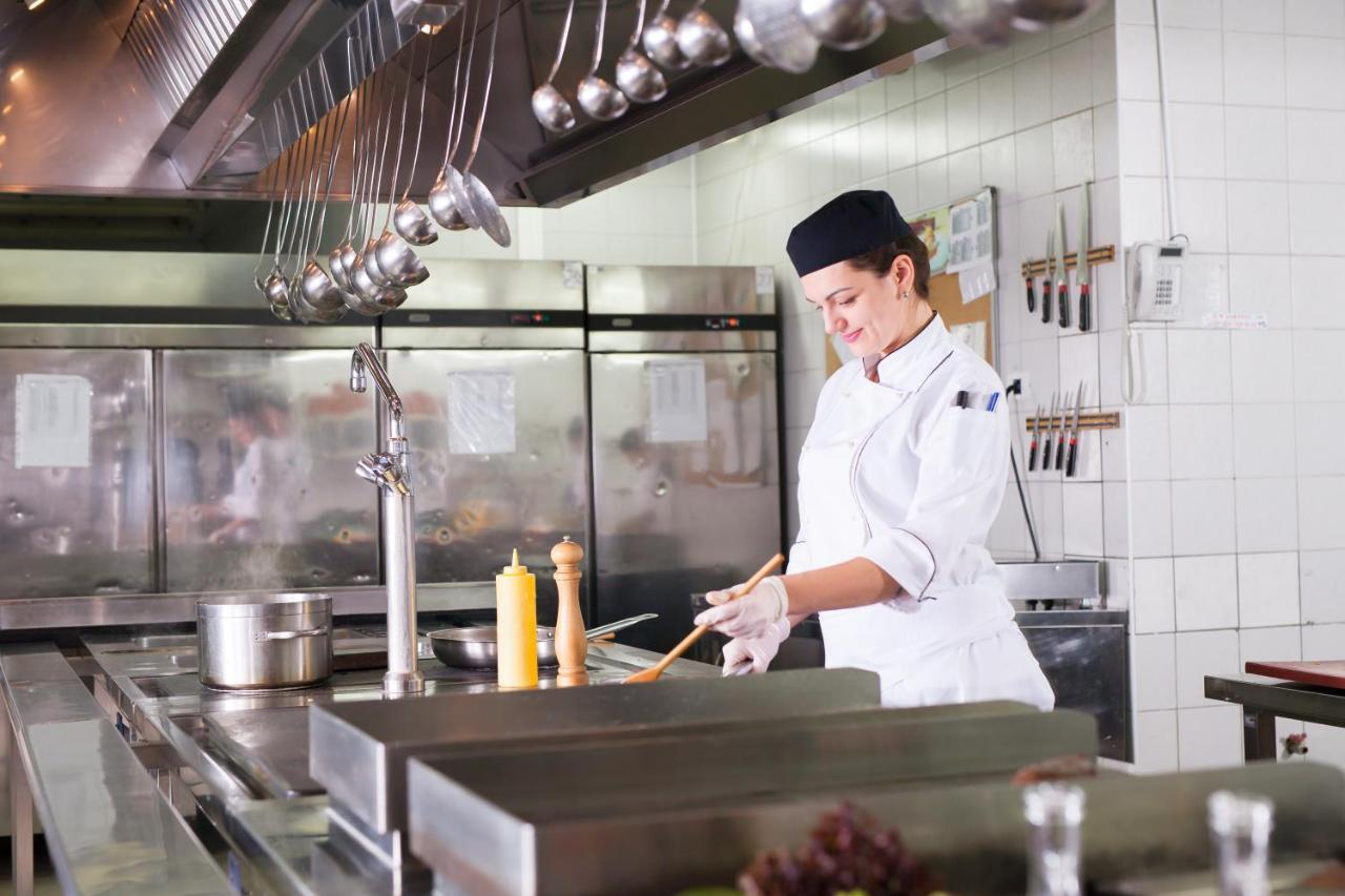 Hotel Elefantino Grey - Free Breakfast & Brunch Until 13-00 - Vicinissimi A Mirabilandia Milano Marittima Bagian luar foto